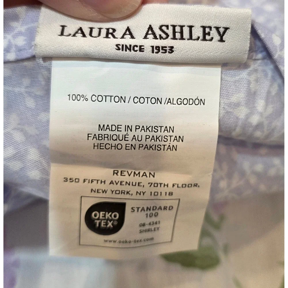 Laura Ashley Cotton Pillowcase Set Purple Lavender Floral Cottagecore 2 Pack